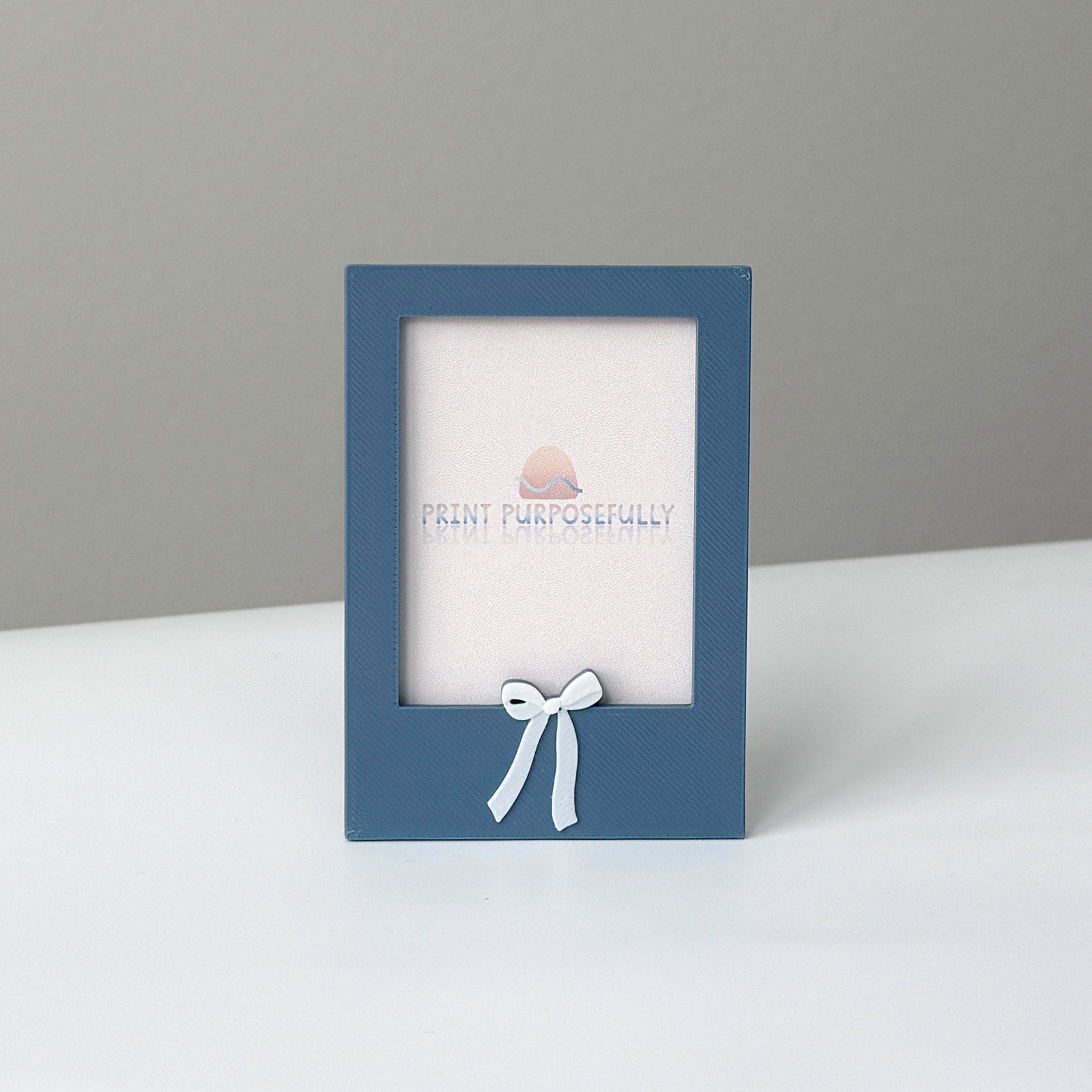 White Bow Frame Magnet