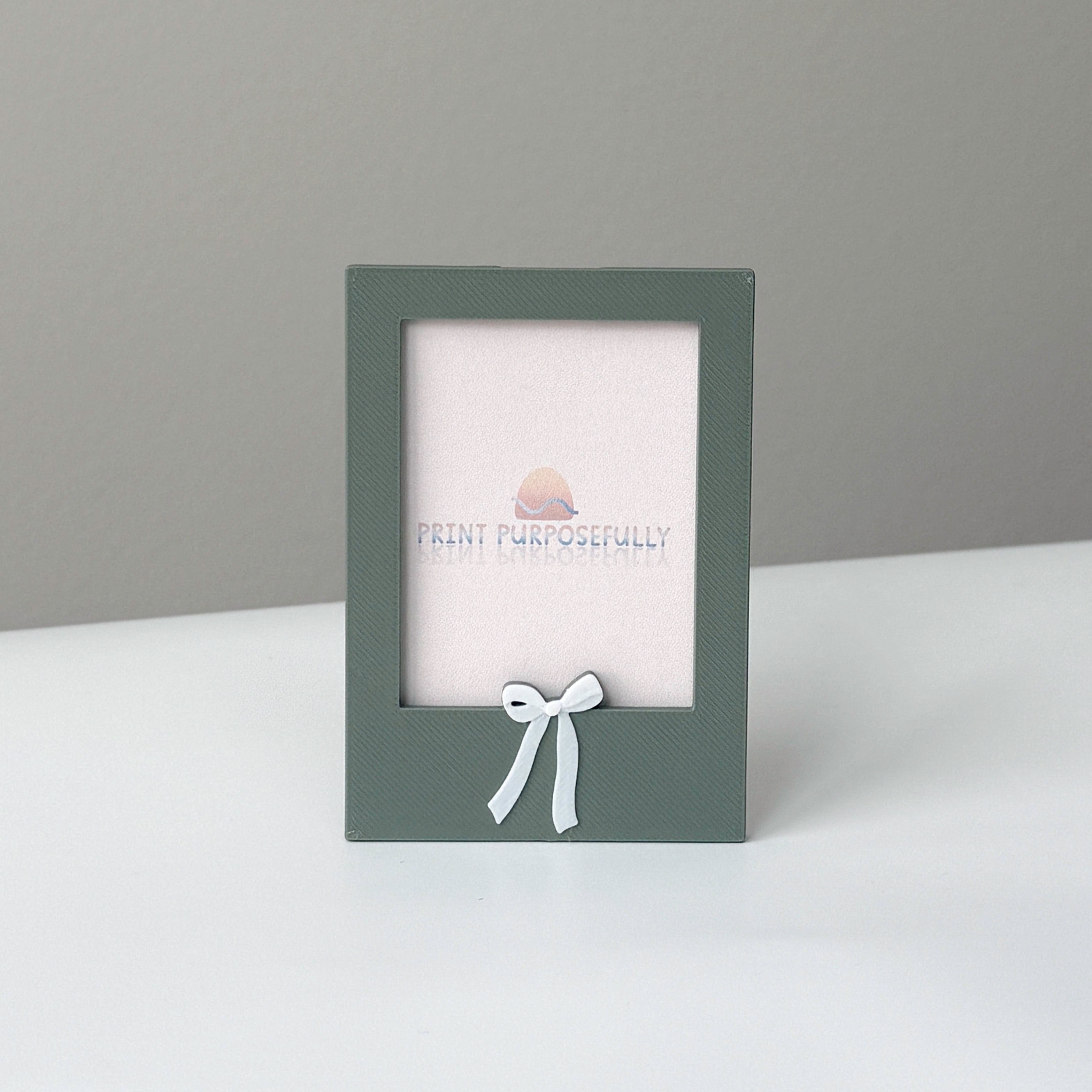 White Bow Frame Magnet