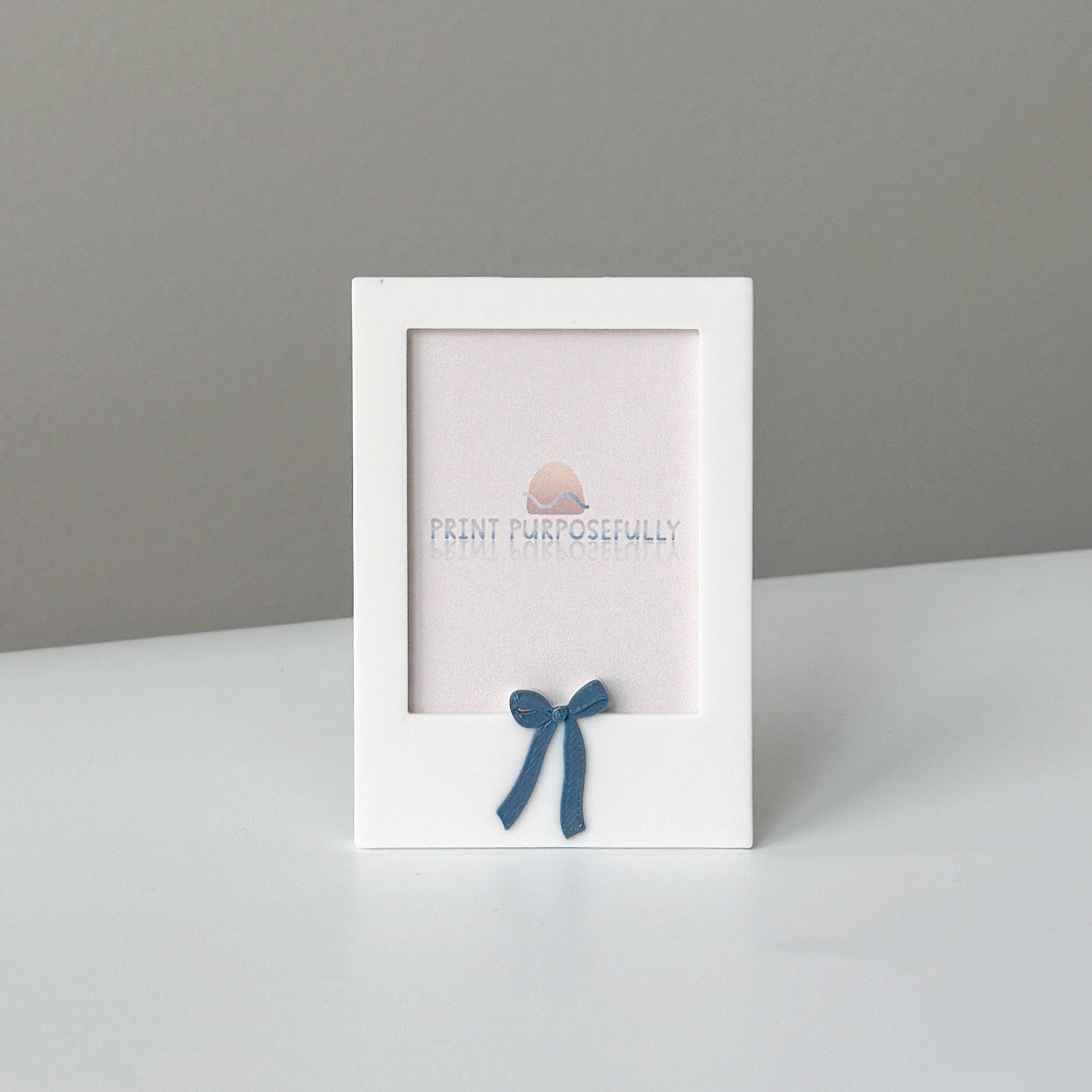 Bow Accent White Frame Magnet