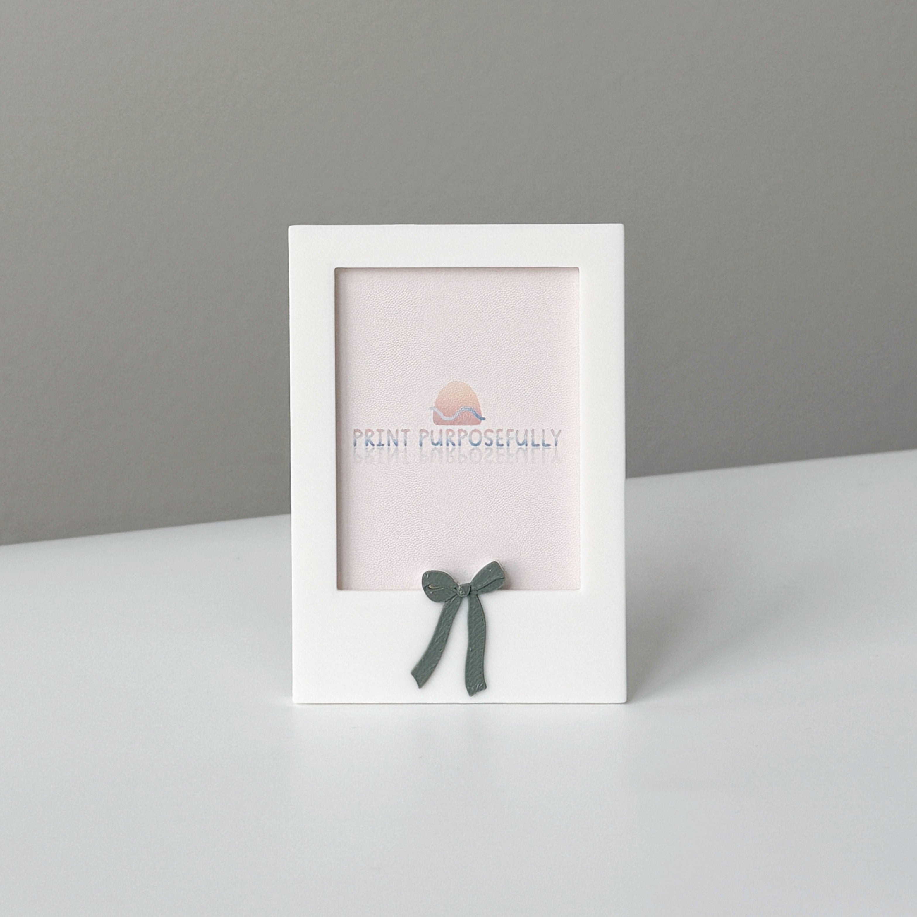 Bow Accent White Frame Magnet