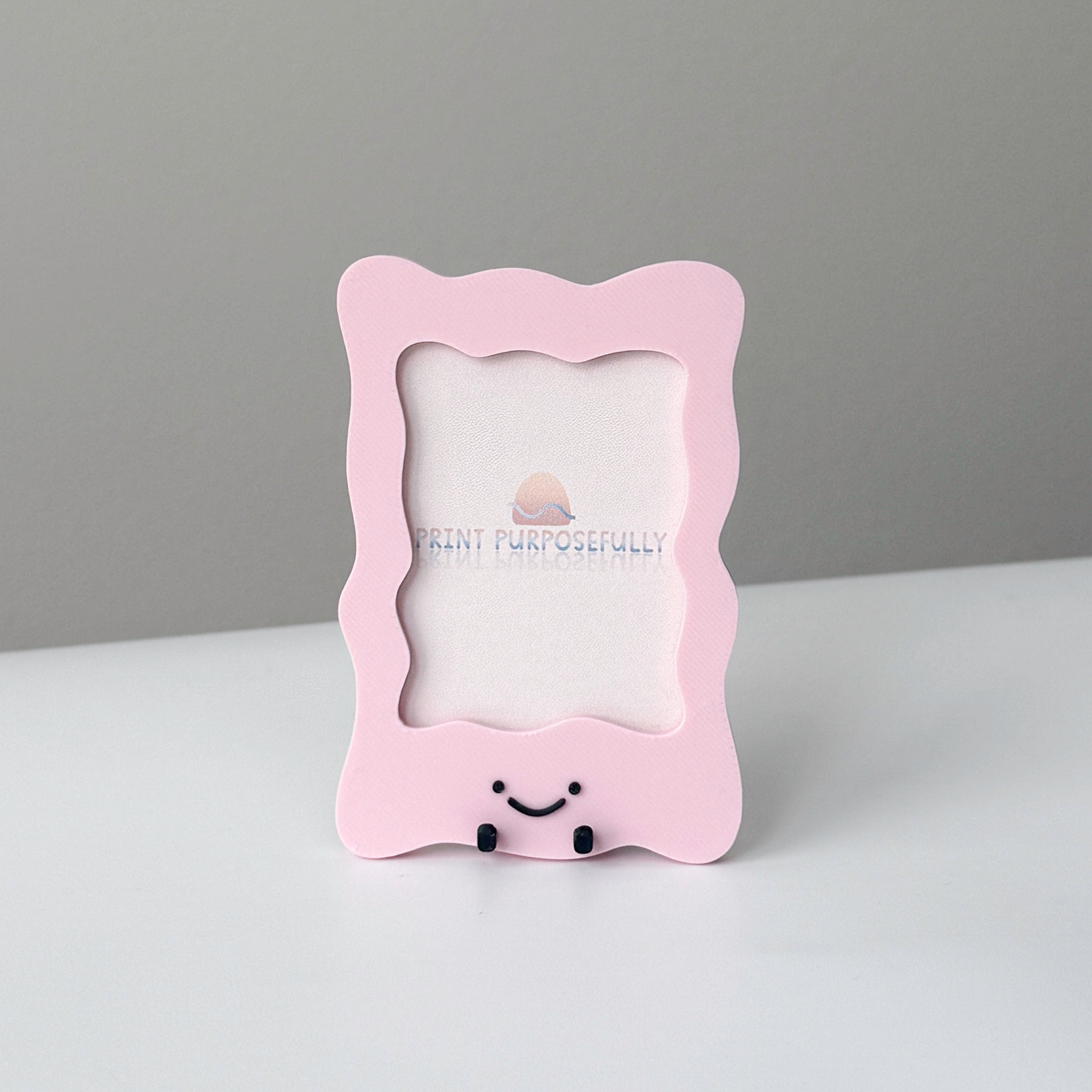 Wavy Frame Magnet