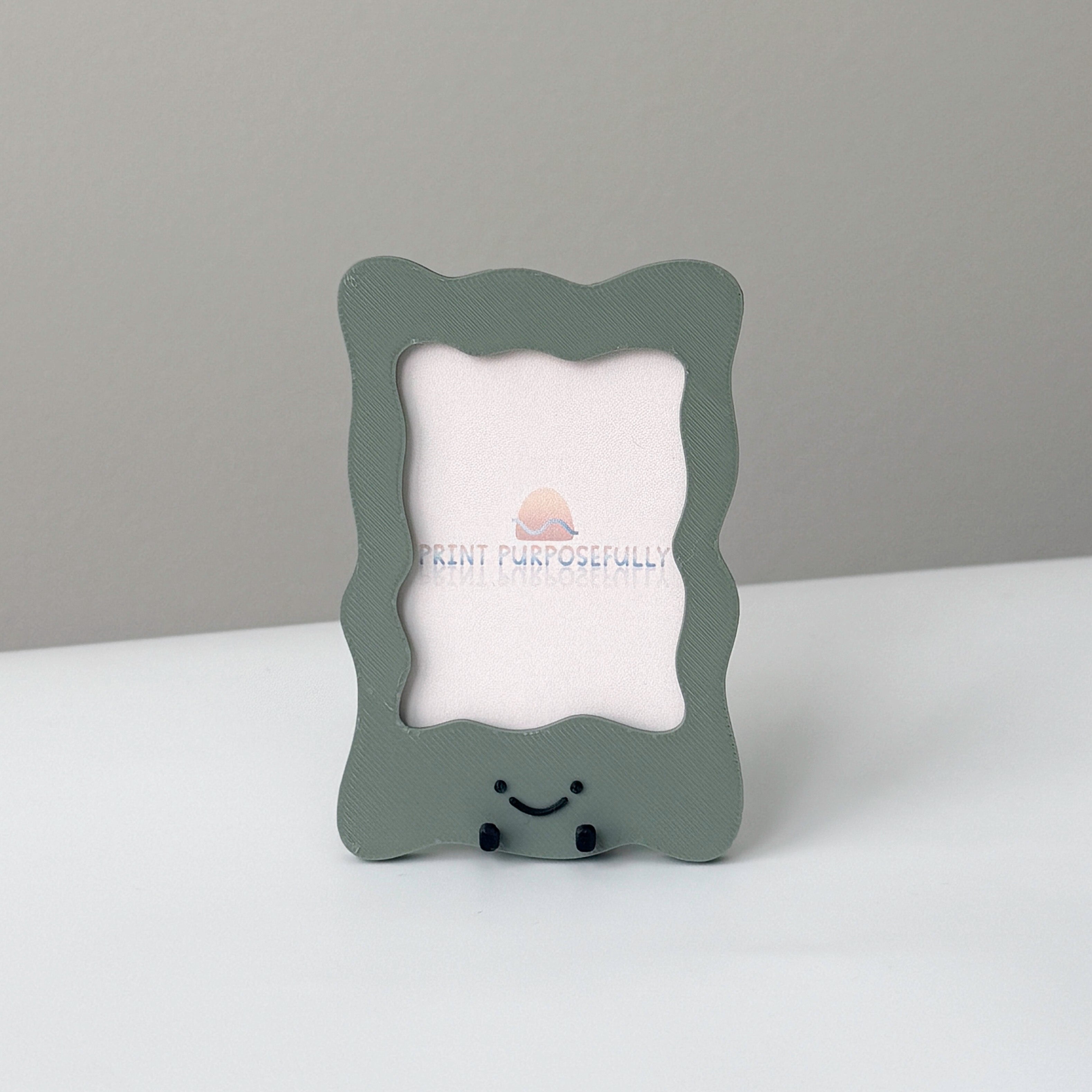 Wavy Frame Magnet
