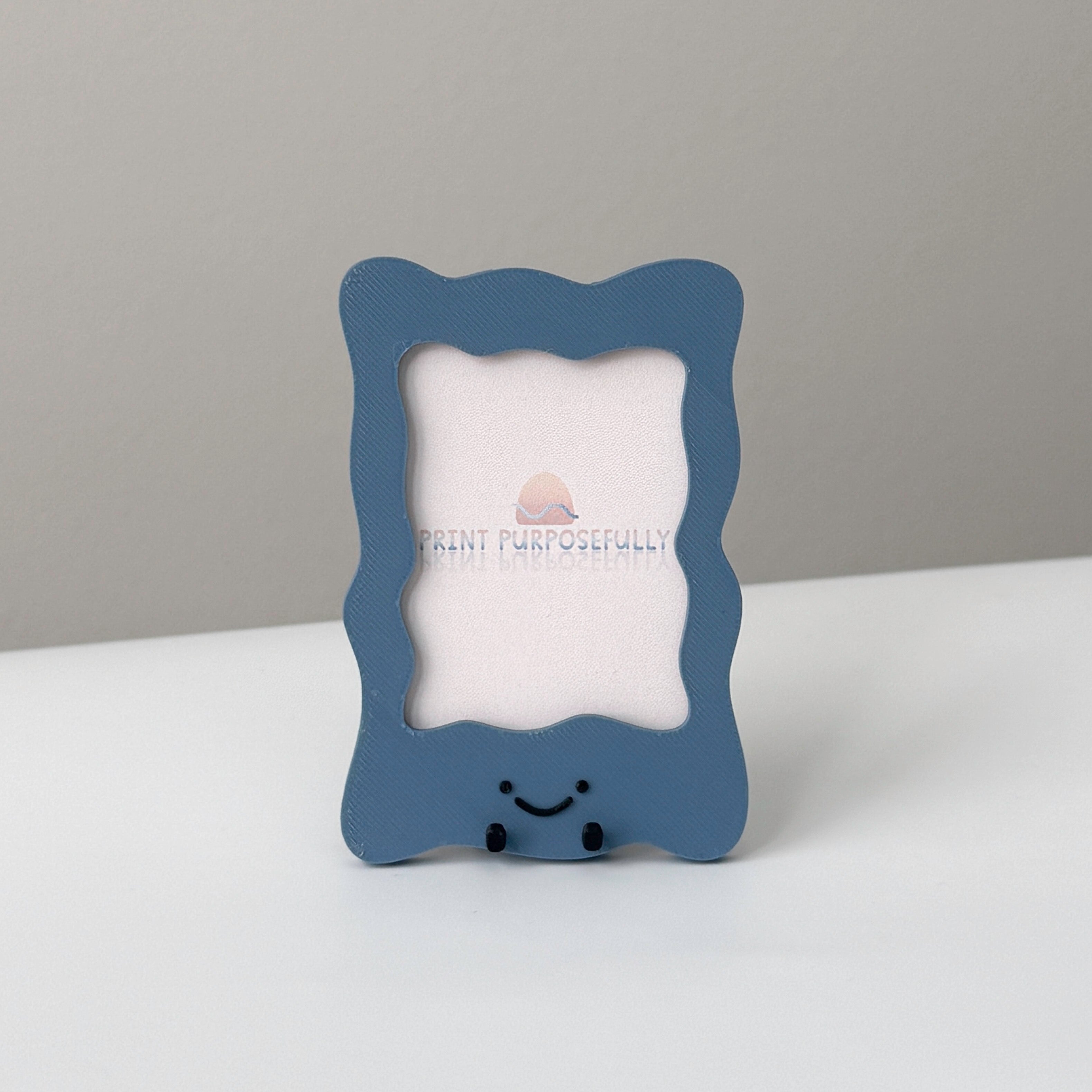 Wavy Frame Magnet