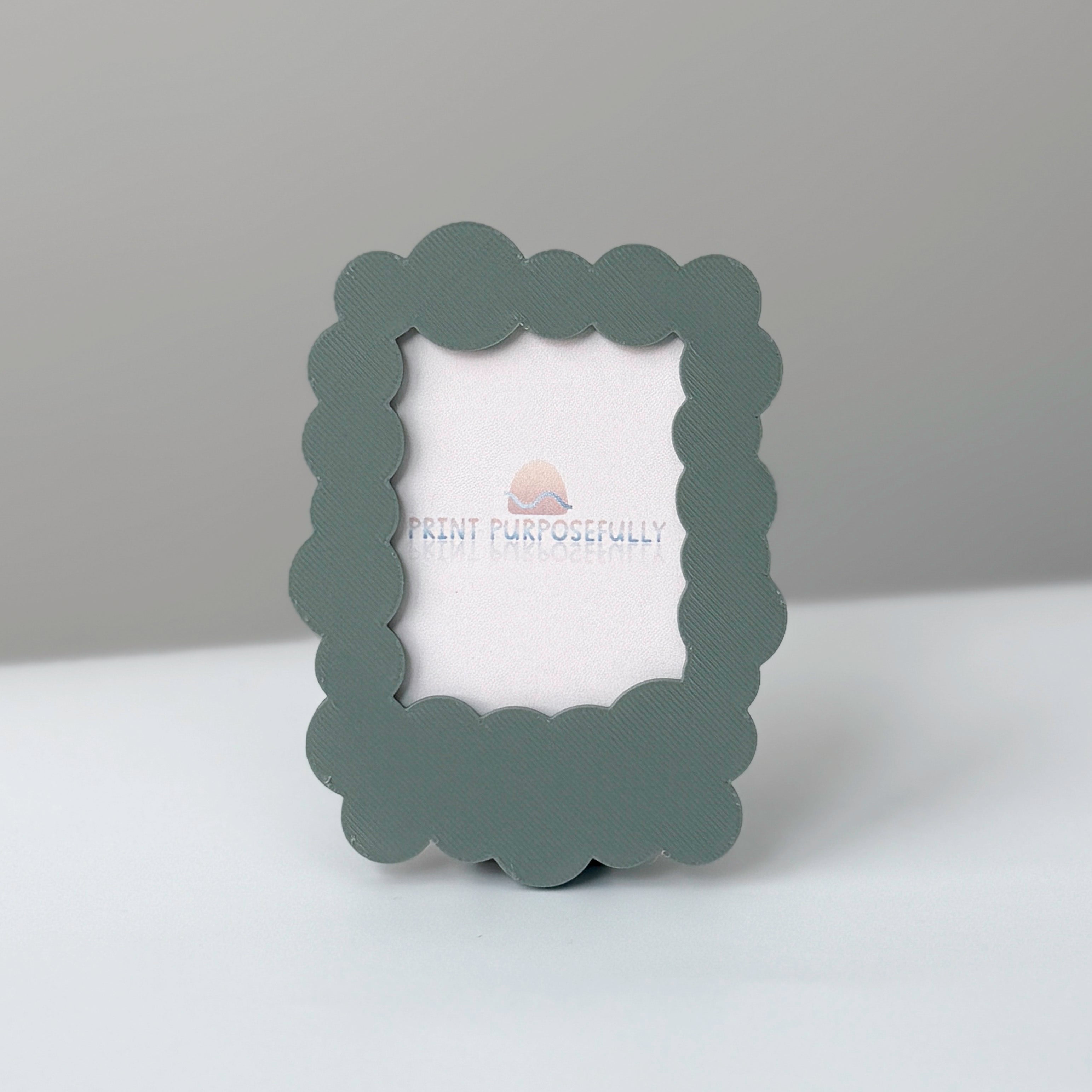 Bubbly Frame Magnet