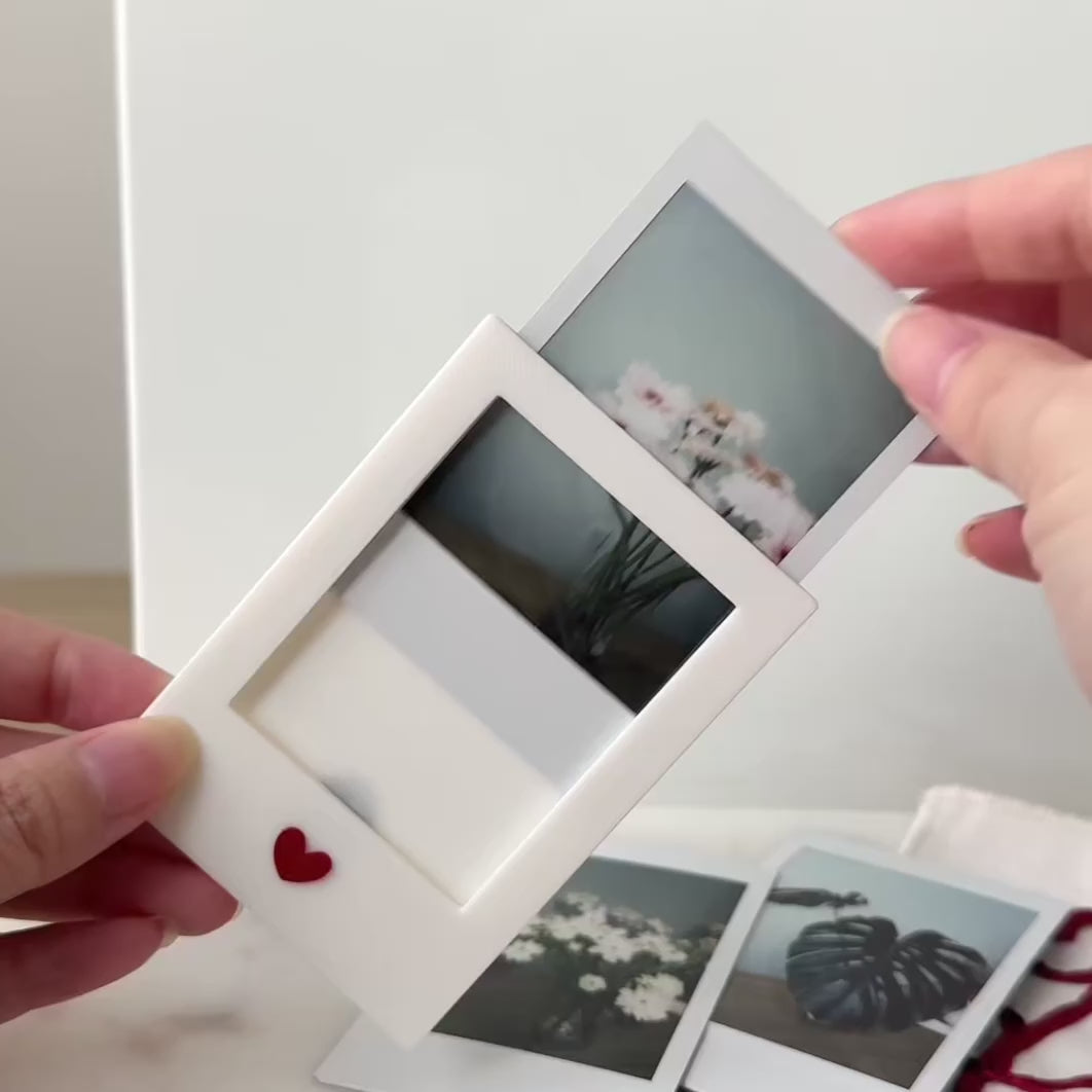 Simple Love Photo Frame Magnet Set